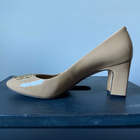 Tory Burch Raleigh Patent Leather Pump - Picture 7 of 15